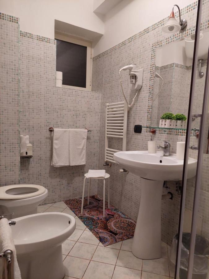 Appartement Domus Cesare à Naples Extérieur photo
