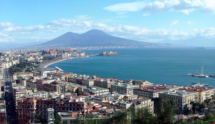 Appartement Domus Cesare à Naples Extérieur photo